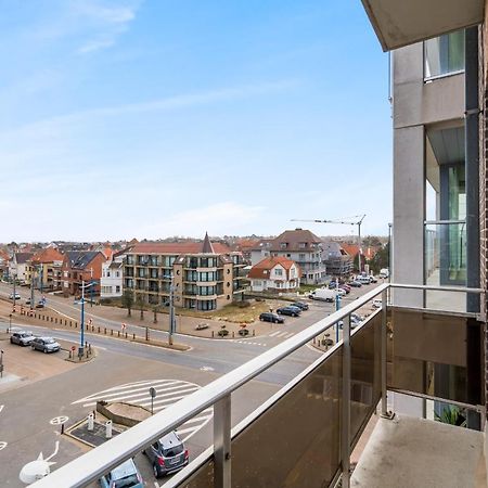 Luxurious And Unique Design App Centre Koksijde Apartman Kültér fotó